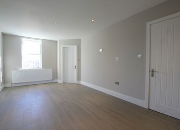 3 Bedrooms Maisonette to rent in Kingston Road, Wimbledon, London SW19