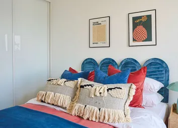 Bed 2 