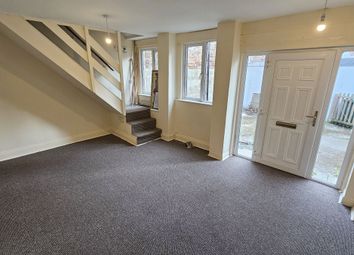 Thumbnail Detached house to rent in Gladstone Road, Scarborough