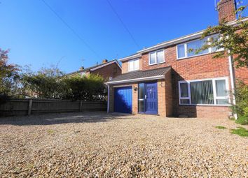 4 Bedroom Semi-detached house for rent