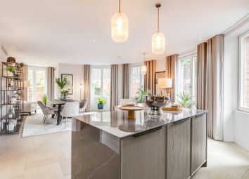 Thumbnail Flat for sale in Fitzjohns Avenue, Hampstead, London