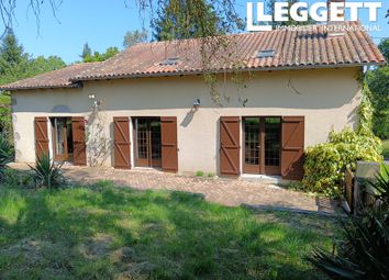 Thumbnail 4 bed villa for sale in Esse, Charente, Nouvelle-Aquitaine