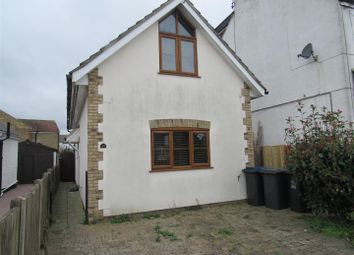 2 Bedroom Detached house for sale