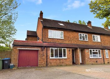 Thumbnail Semi-detached house to rent in Rutland Close, Chessington, Surrey.