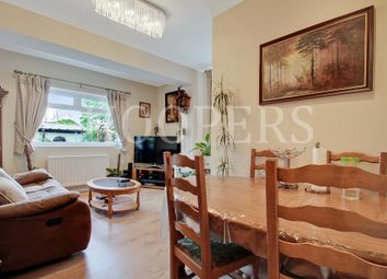 Thumbnail Maisonette for sale in Crouch Road, London