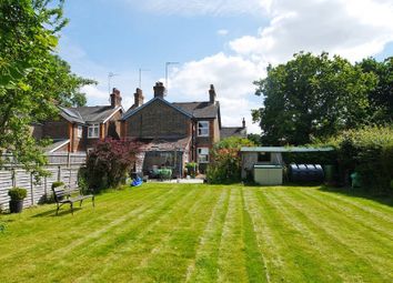 2 Bedroom Semi-detached house for rent