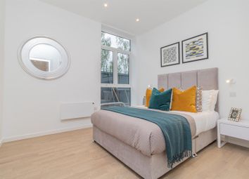 Thumbnail Flat for sale in River Court, Woking