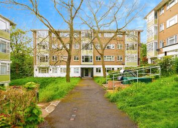 Thumbnail Flat for sale in Southfield Park, Oxford