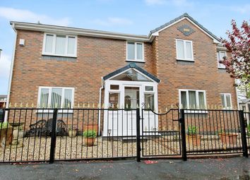 2 Bedroom Detached house for sale