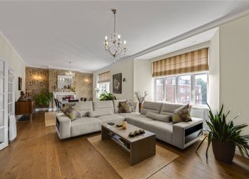 Thumbnail 3 bed flat to rent in Ross Court, 81 Putney Hill, Putney, London