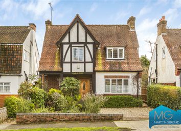 Thumbnail Detached house for sale in Valley Avenue, London