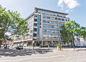 Thumbnail Flat to rent in City Road, London