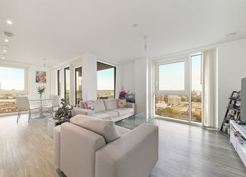 Thumbnail Flat for sale in Malmo Tower, Greenland Place, Surrey Quays