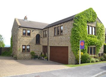 4 Bedrooms Detached house for sale in Mossy Bank Close, Queensbury, Bradford BD13