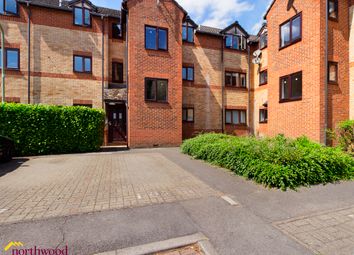 Thumbnail 1 bed flat to rent in Broome Way, Banbury