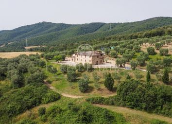 Thumbnail 7 bed villa for sale in Panicale, Perugia, Umbria