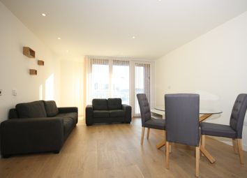 2 Bedrooms Flat to rent in 50 Capitol Way, Colindaile, Londin NW9