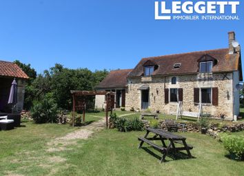 Thumbnail 9 bed villa for sale in La Puye, Vienne, Nouvelle-Aquitaine