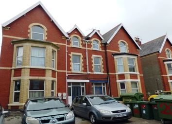 Colwyn Bay - Property to rent