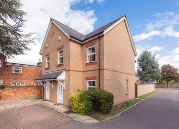 3 Bedroom Town house for rent