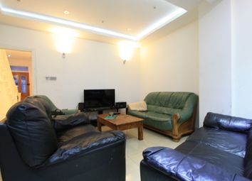 5 Bedrooms Terraced house to rent in Rostella Rd, Tooting SW17