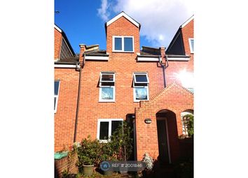 Thumbnail Terraced house to rent in Mayfield Road, London