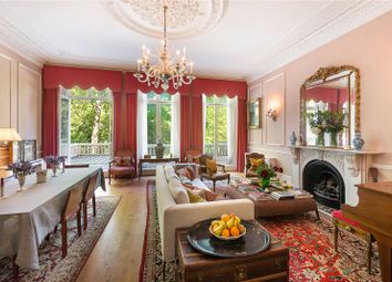 2 Bedrooms Flat for sale in Stanhope Gardens, South Kensington, London SW7