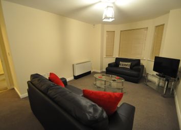Thumbnail 2 bed flat to rent in Chandlers Court, Hull, North Humberside
