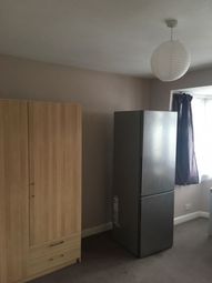 2 Bedrooms Flat to rent in Berkeley Road, London NW9