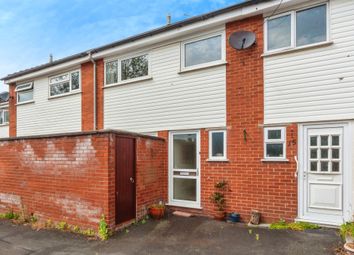 Thumbnail Terraced house for sale in Stamford Court, Vicars Cross, Chester