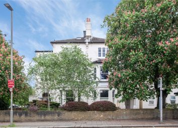 Thumbnail Flat for sale in Earlsfield Road, London