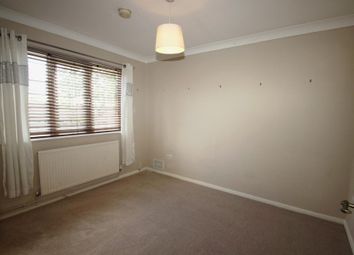 Thumbnail Room to rent in Bicknor Road, Kent