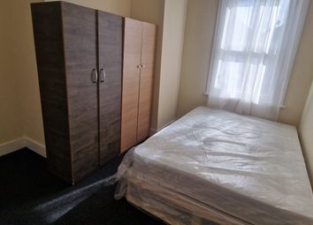 Thumbnail 1 bed flat to rent in Charlemont Road, London