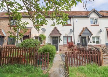 Thumbnail Terraced house for sale in Grange Avenue, Wickford