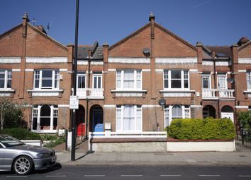 Thumbnail 2 bed flat to rent in Cavendish Road, London
