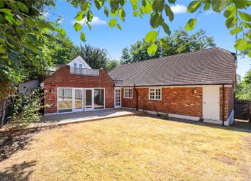 Thumbnail 4 bedroom detached house for sale in Gravel Hill, Chalfont St. Peter