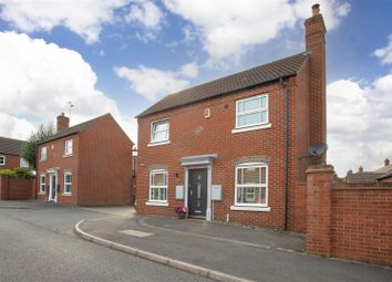 Thumbnail 2 bed detached house for sale in Eyre Close, Aylesbury
