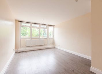 3 Bedrooms Maisonette to rent in Stockwell Park Road, Brixton, London SW9