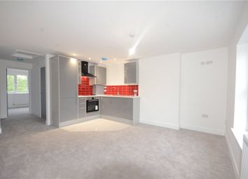 2 Bedrooms Flat for sale in Church Street, Theale, Reading RG7