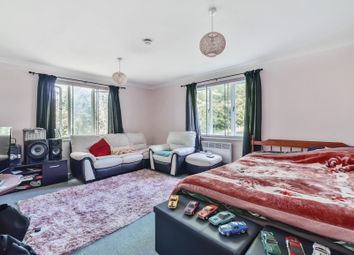 Thumbnail 1 bed flat for sale in Fairbairn Close, Purley