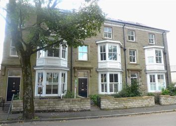 2 Bedrooms Flat for sale in Hardwick Square South, Buxton, Derbyshire SK17
