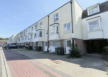 Thumbnail Property to rent in Belmont Street, Southsea