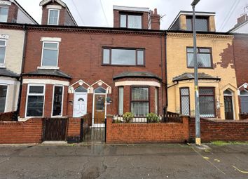 Thumbnail 4 bed terraced house for sale in Kingsway, Goole