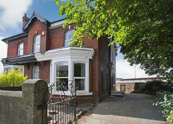Thumbnail 6 bed shared accommodation to rent in Doncaster Road, Wakefield