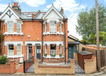 5 bed end terrace house for sale in Grimwood Road, Twickenham TW1