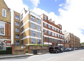 Thumbnail Flat for sale in De Beauvoir House, 61 Shepperton Road, London