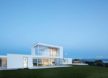Property listing in Criccieth, Gwynedd