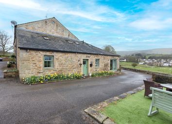 Thumbnail Farmhouse for sale in Park Road, Cliviger, Burnley