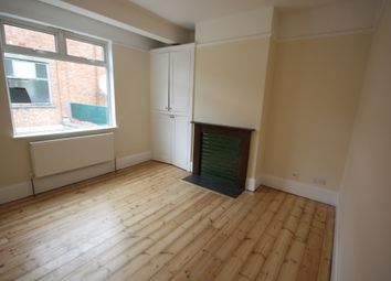 4 Bedrooms Flat to rent in Kings Road, Kingston Upon Thames KT2