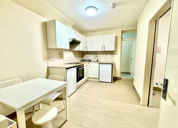 Thumbnail 1 bed flat to rent in Caledonian Road, London